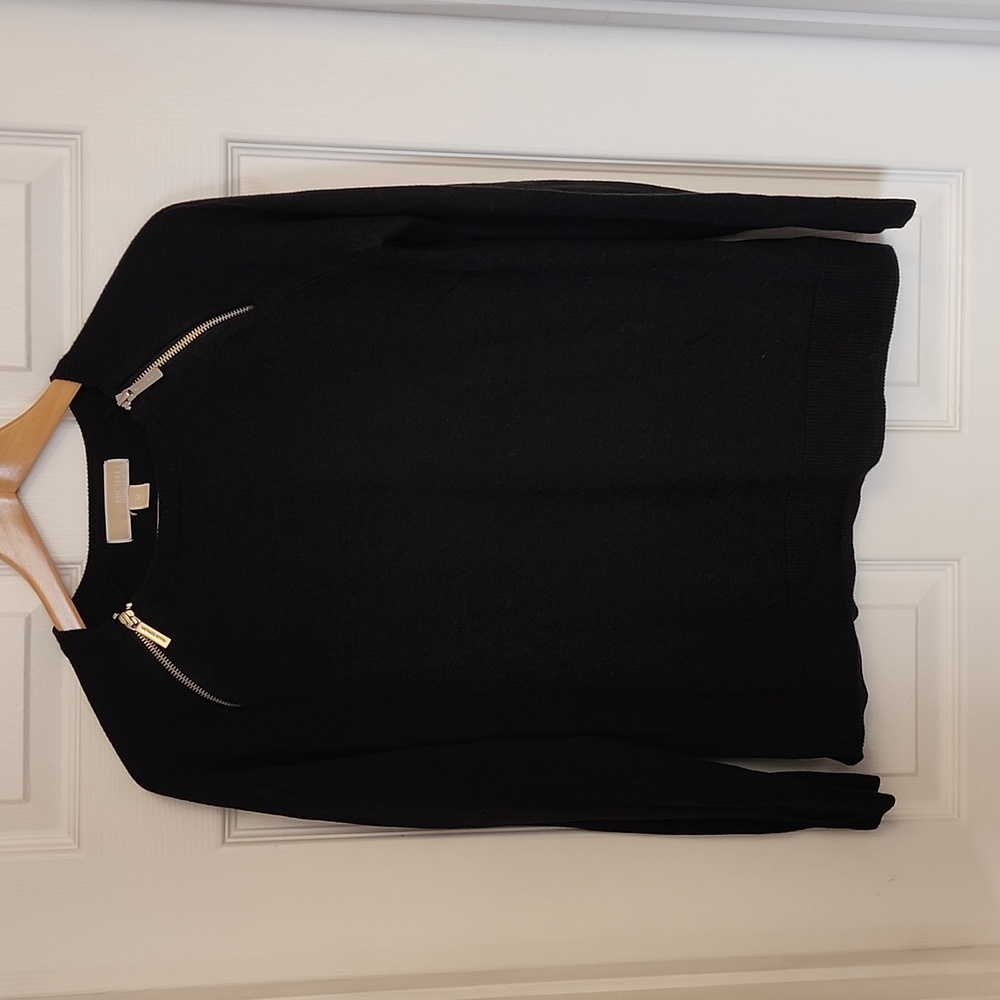 MICHAEL Michael Kors Black Crew Neck Sweater with Shoulder Zippers